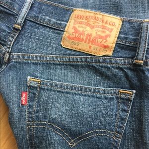 Men’s Levi 559 medium wash Jeans W31 L32